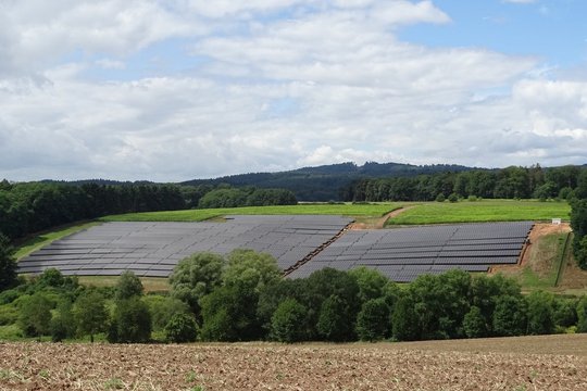Photovoltaikanlage auf einer Freifläche bei Rimlingen. Foto: Gemeinde
